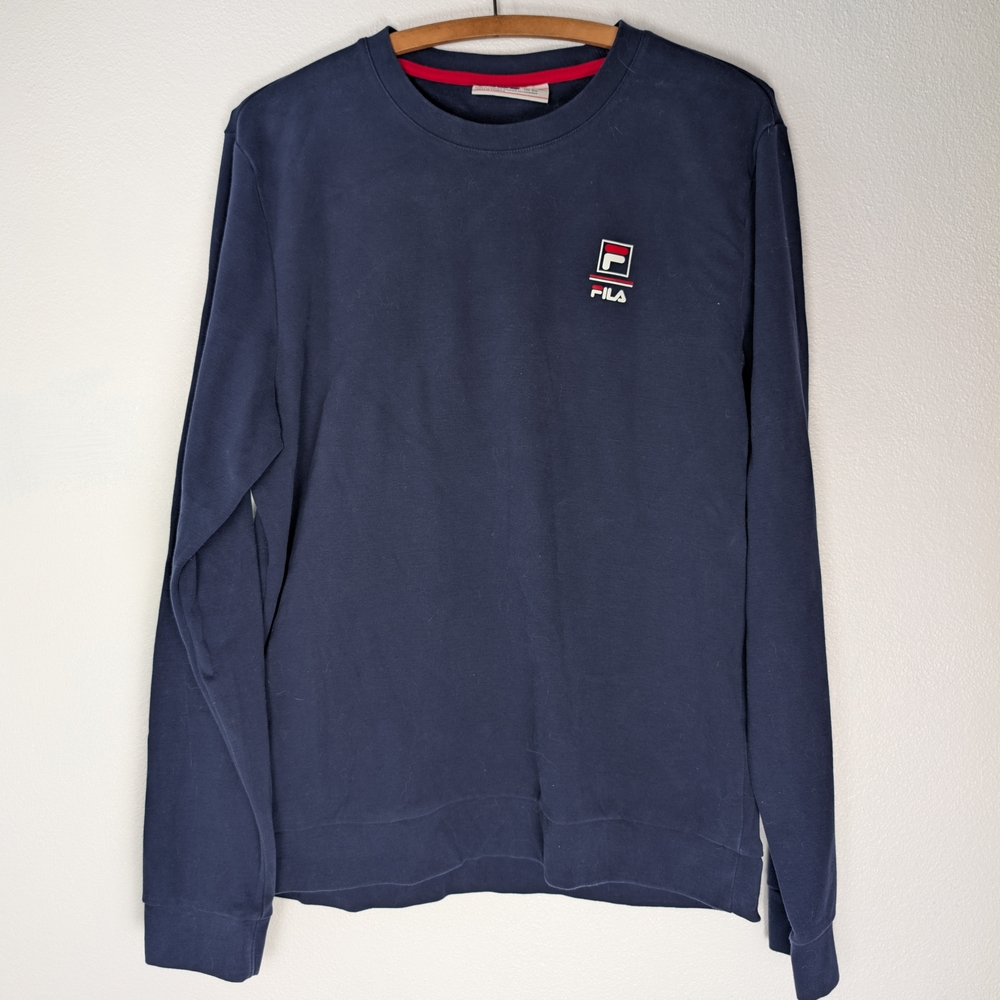 Fila Men's Navy Blue long sleeve crew neck thick soft Sweatshirt size Medium
